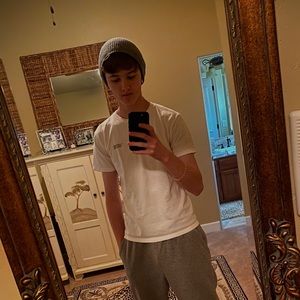 Meet your Posher, Jackson